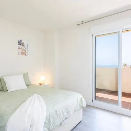 New With Sea Views Apartment Fuengirola